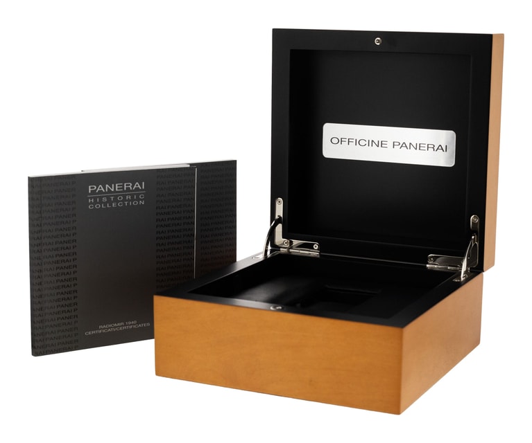 Panerai Radiomir 1940 PAM00513 Image 5